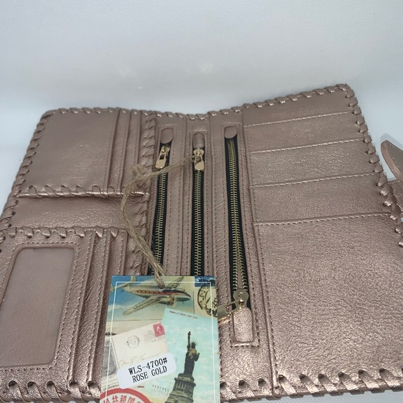 Rose Gold or Metallic Gold wallet organizer/clutch - Picture 3 of 6